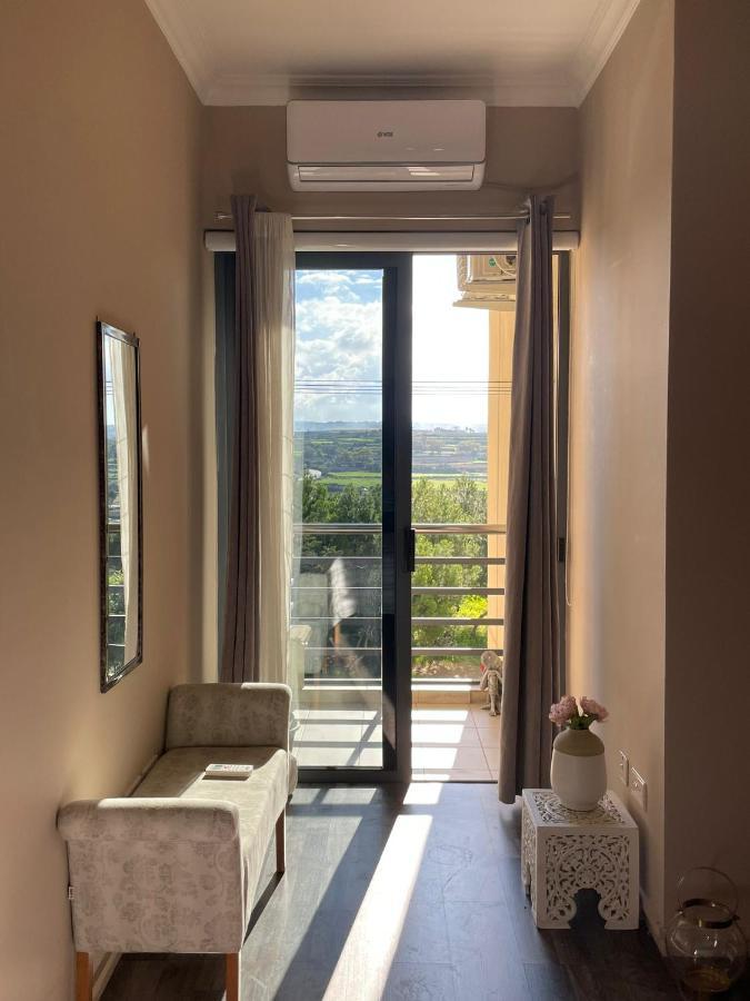 Cosy Designer Finished Apartment With Unobstructed Views St. Paul's Bay Exterior foto